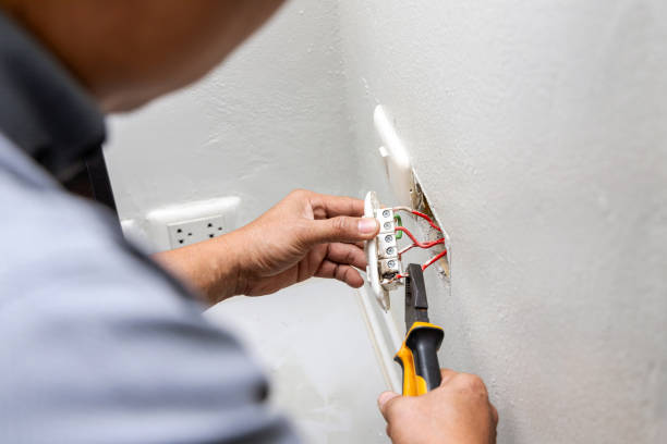 Best 24-Hour Electrician  in Lees Summit, MO